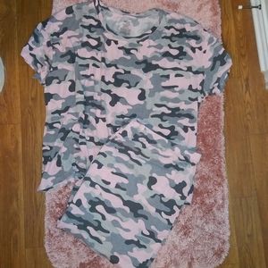 Secret Treasures pajama set